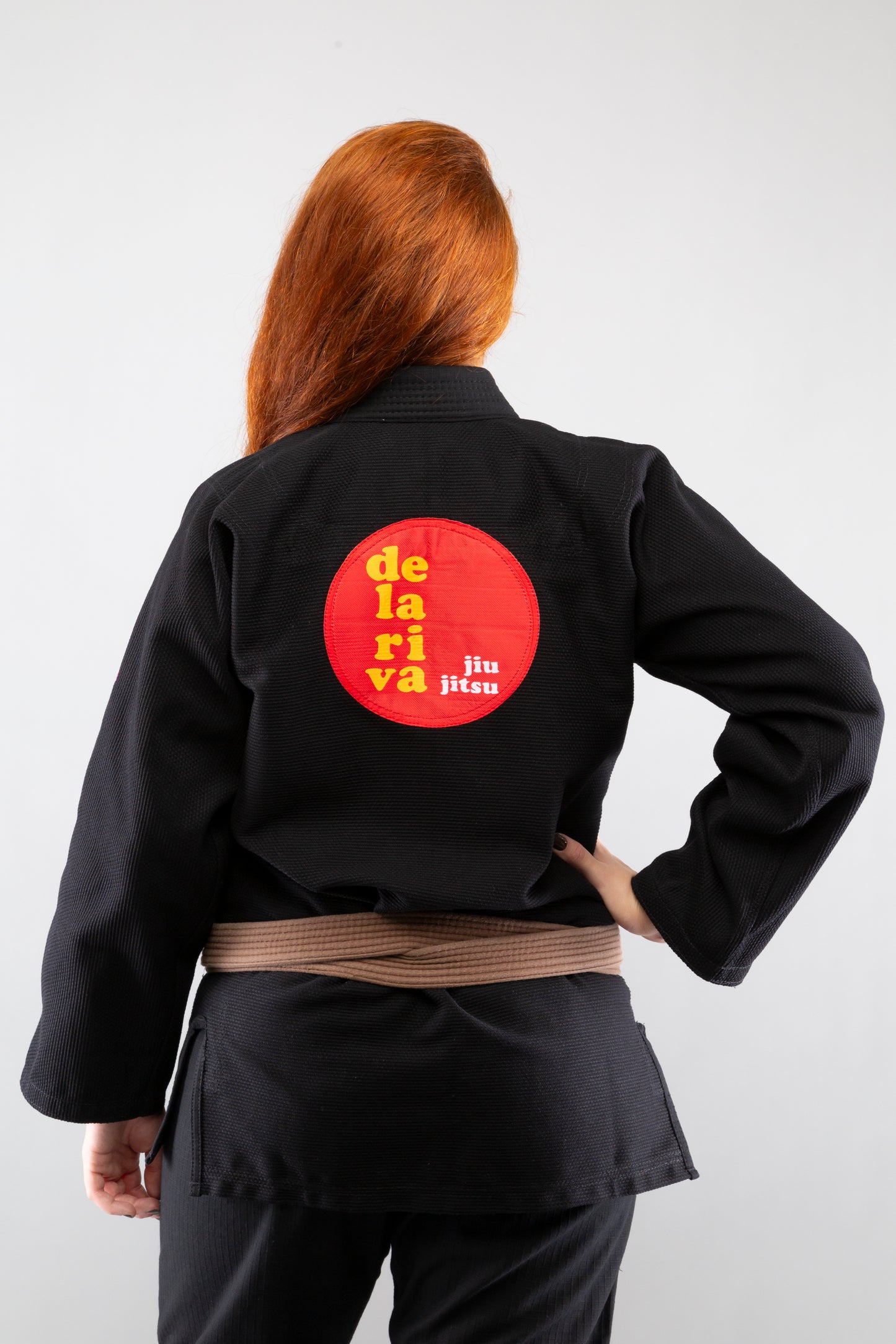 KIMONO DELARIVA X ATAMA FEMININO PRETO COLLAB 2.0
